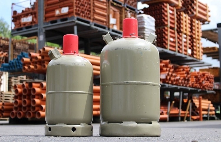 different sizes of tanks