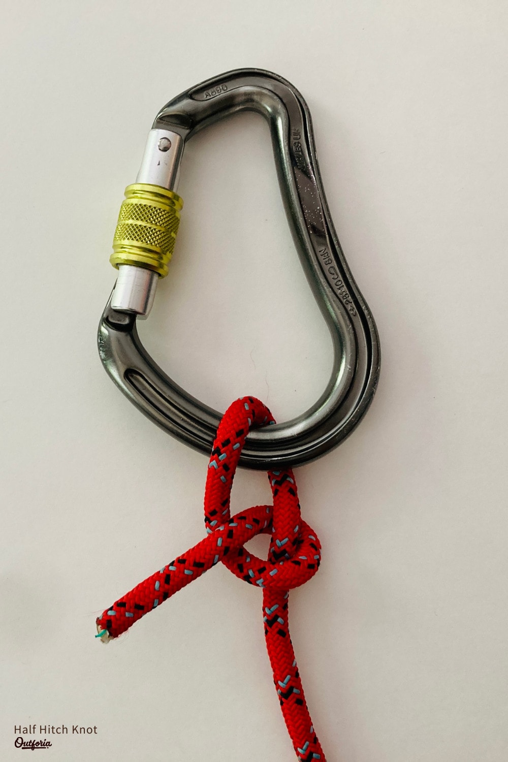 Half Hitch Knot