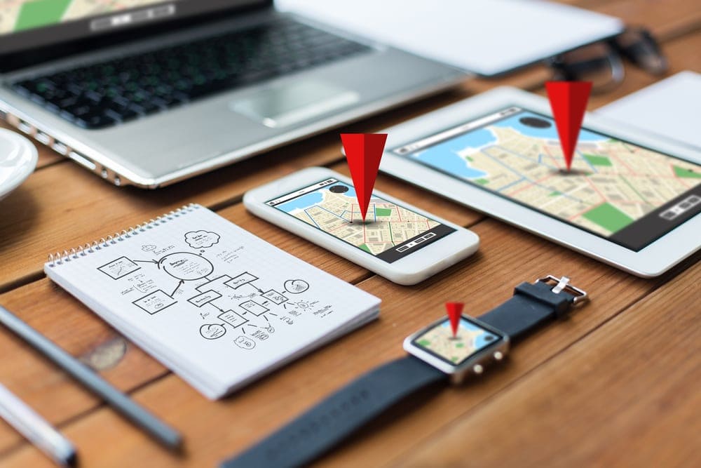 Gadgets with built-in GPS as modern map technology