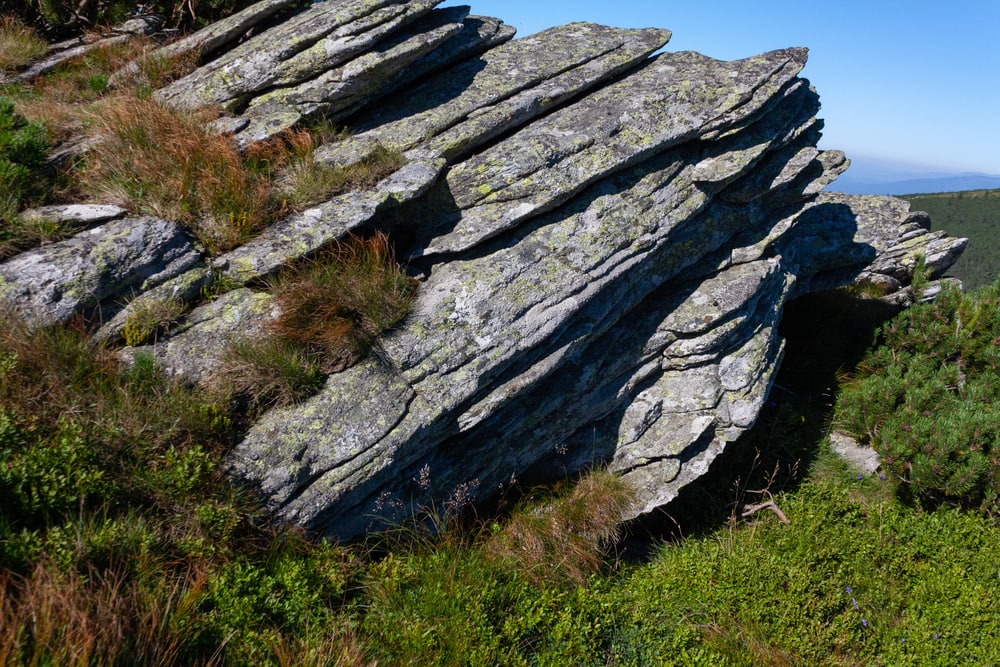 Metamorphic rock formed upward