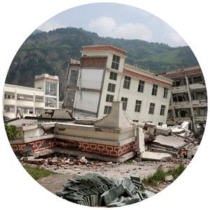 buildings sinking due to earthquake