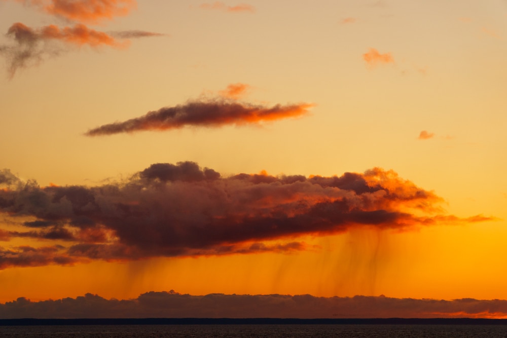 Virga formed on the sunset
