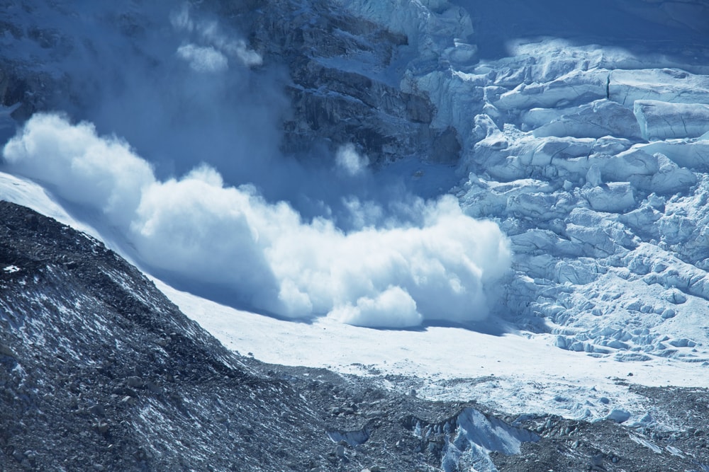image of an avalanche in the Himalayan