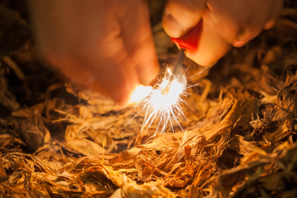Flint & Steel Manual Striker lighting up the wools
